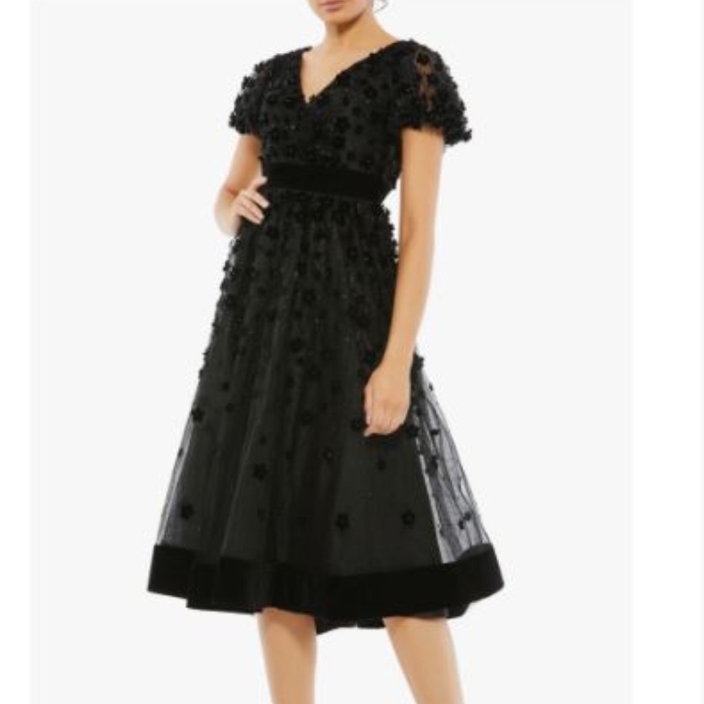 Mac Duggal Black Midi Dress With 3d Floral Appliqu